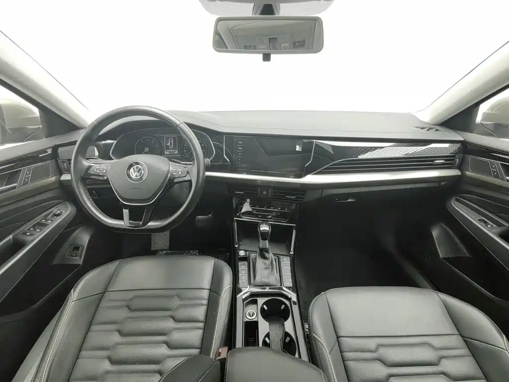 Фото 5 - Volkswagen Passat