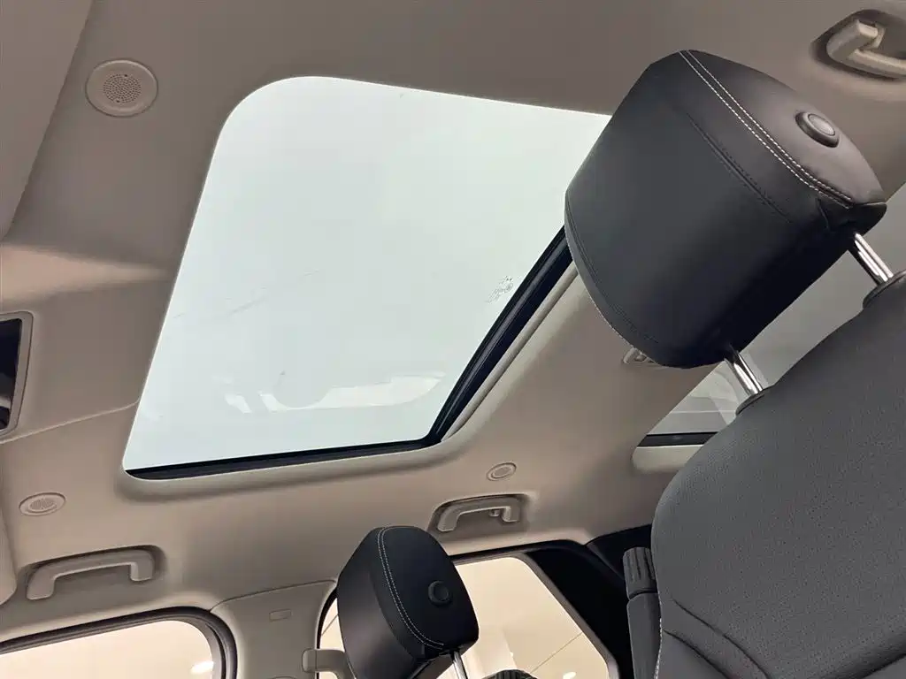Land Rover Discovery 2021 360PS R-Dynamic S фото 16