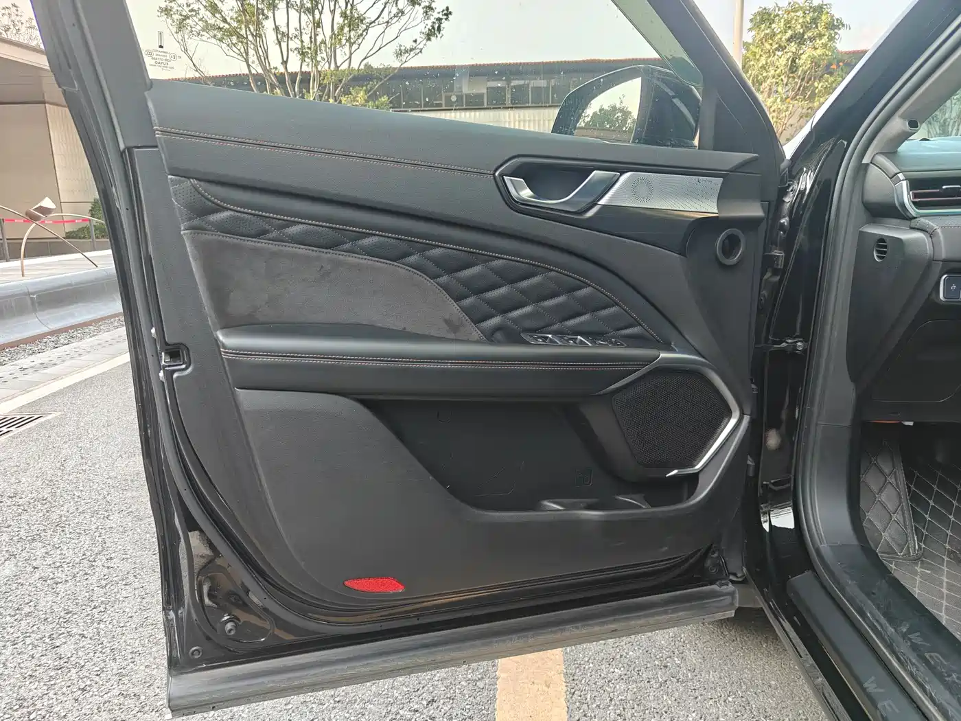 WEI PAI WEI BRAND LATTE DHT