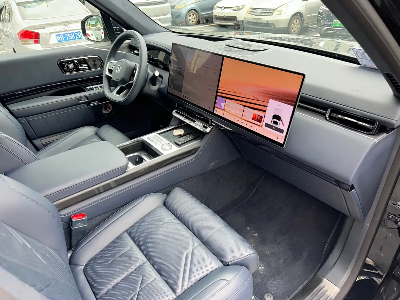 ZEEKR 9X 2026 2025 Standard Edition