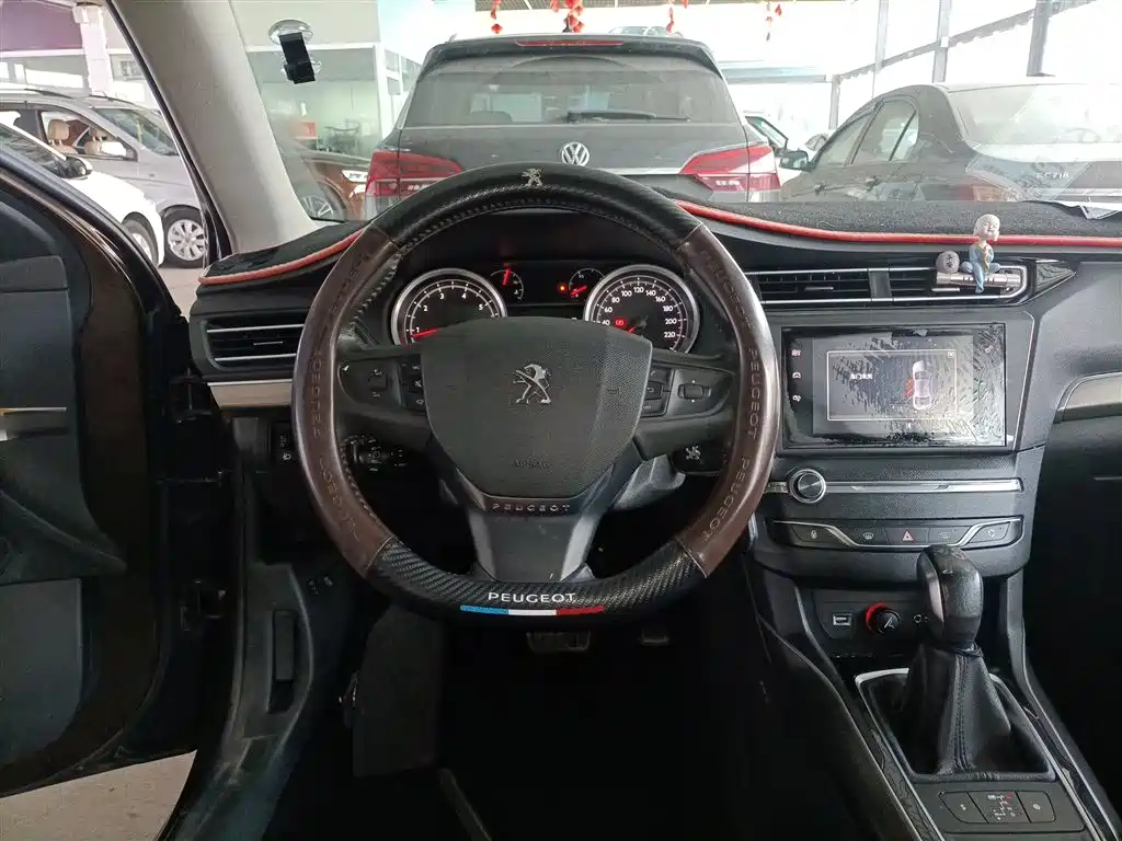 Peugeot 408 2014 1.8L Automatic Luxury Edition фото 11
