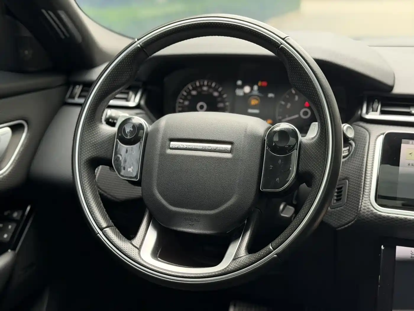 Land Rover Range Rover Velar 2019 250PS R-DYNAMIC S фото 8