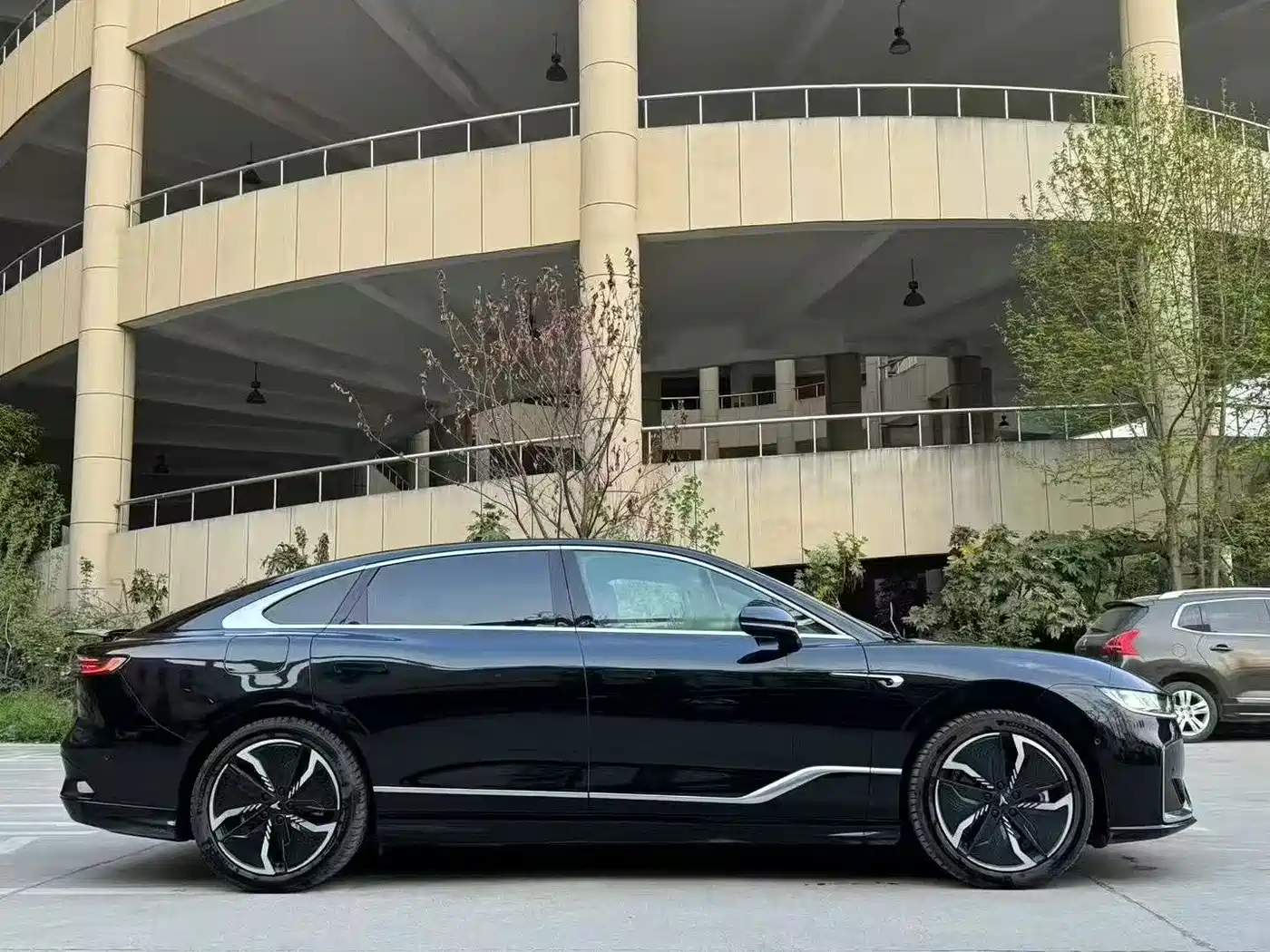 Voyah Auto VOYAH Zhuiguang 2023 4WD Flagship Edition фото 7