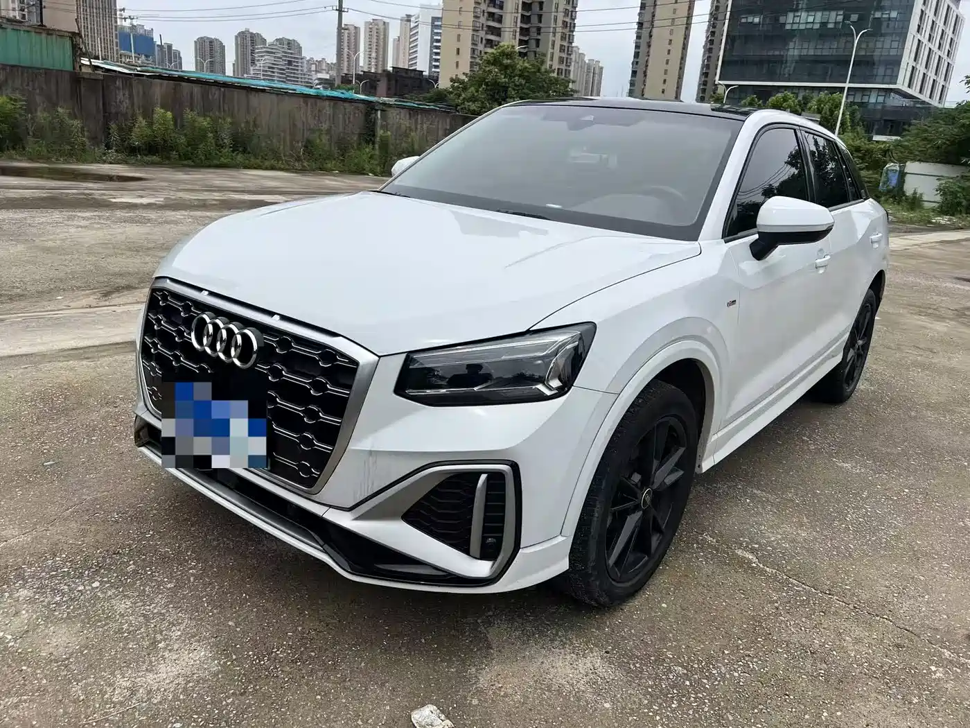 Audi Q2L 2022 35 TFSI Progressive Dynamic