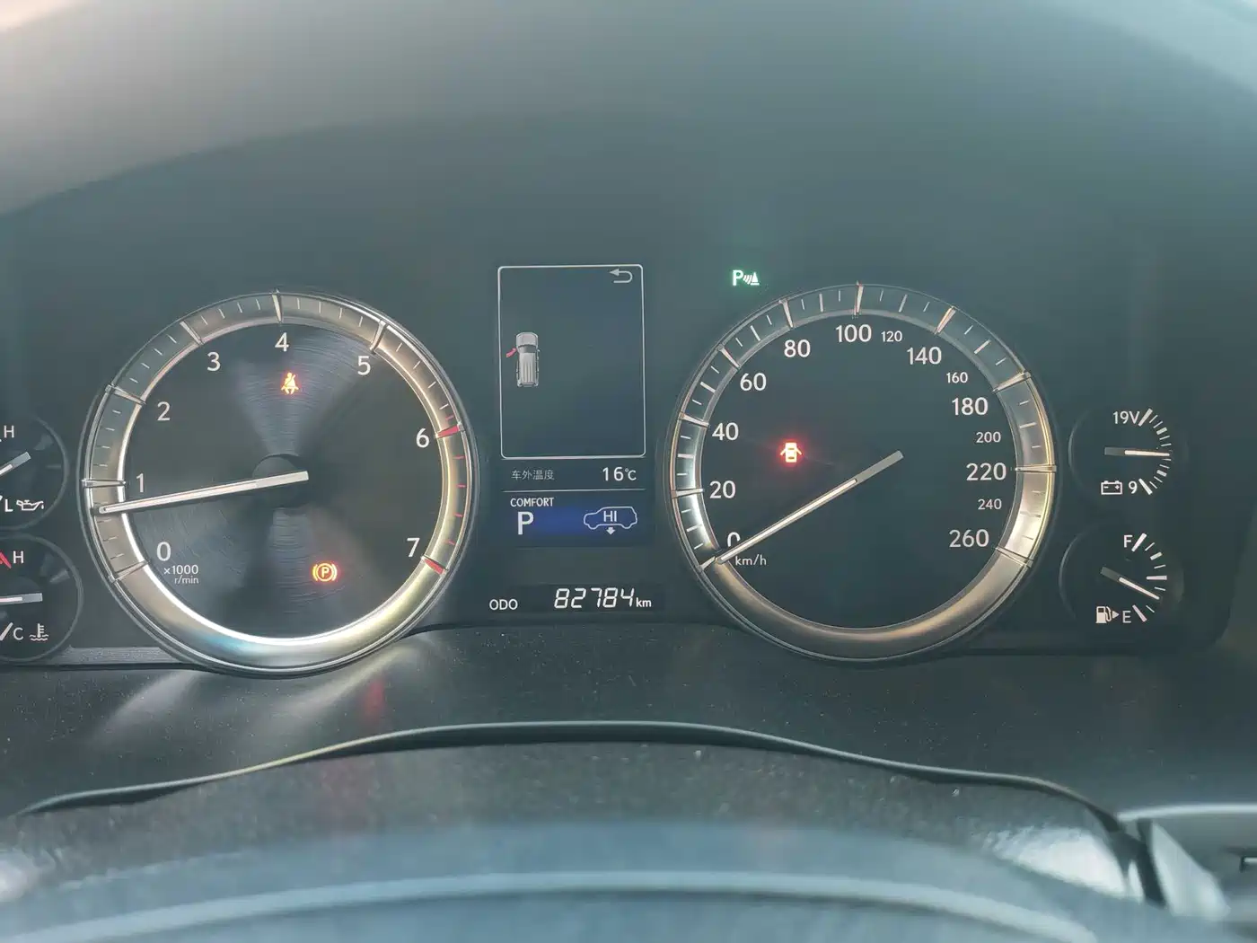 Lexus LX 2017 570 Dynamic Luxury фото 2