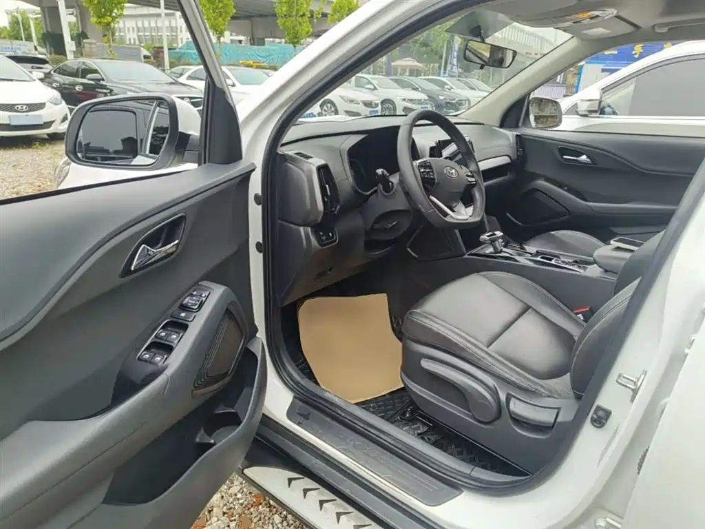 Hyundai Beijing Hyundai ix35 2021 240TGDi DCT 2WD GLS Leading Edition фото 16