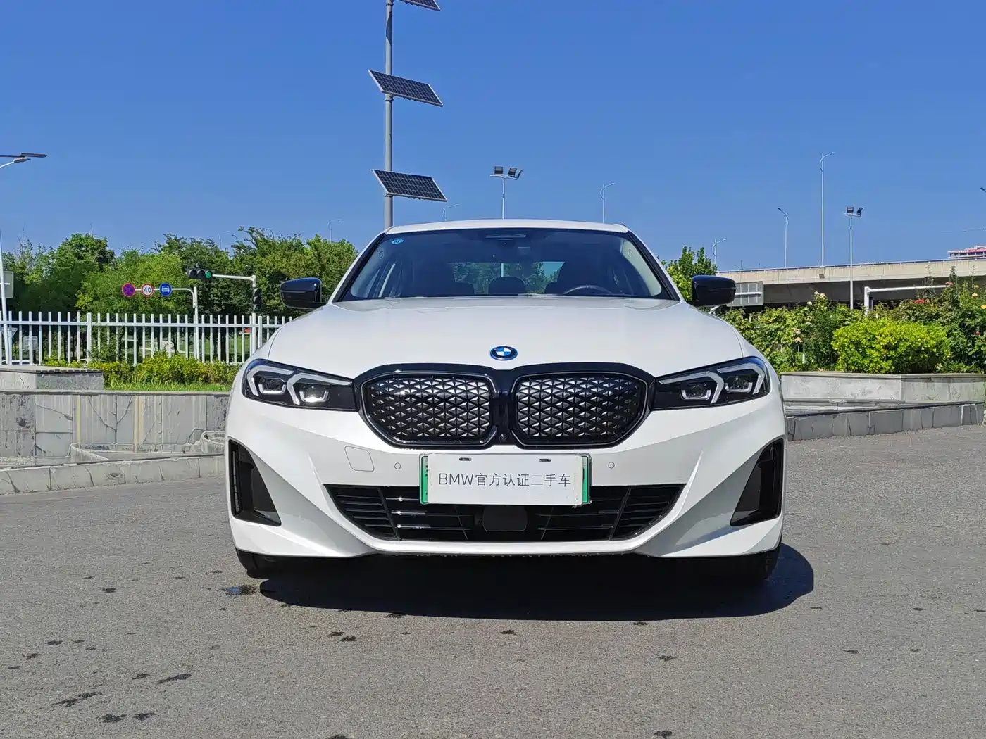 BMW i3 2025 2025 eDrive 40 L Shadow Night Package
