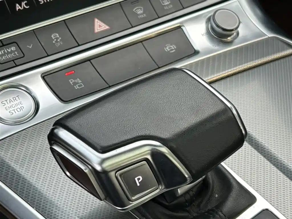 Audi A6L 2020 45 TFSI Premium Elegance фото 13