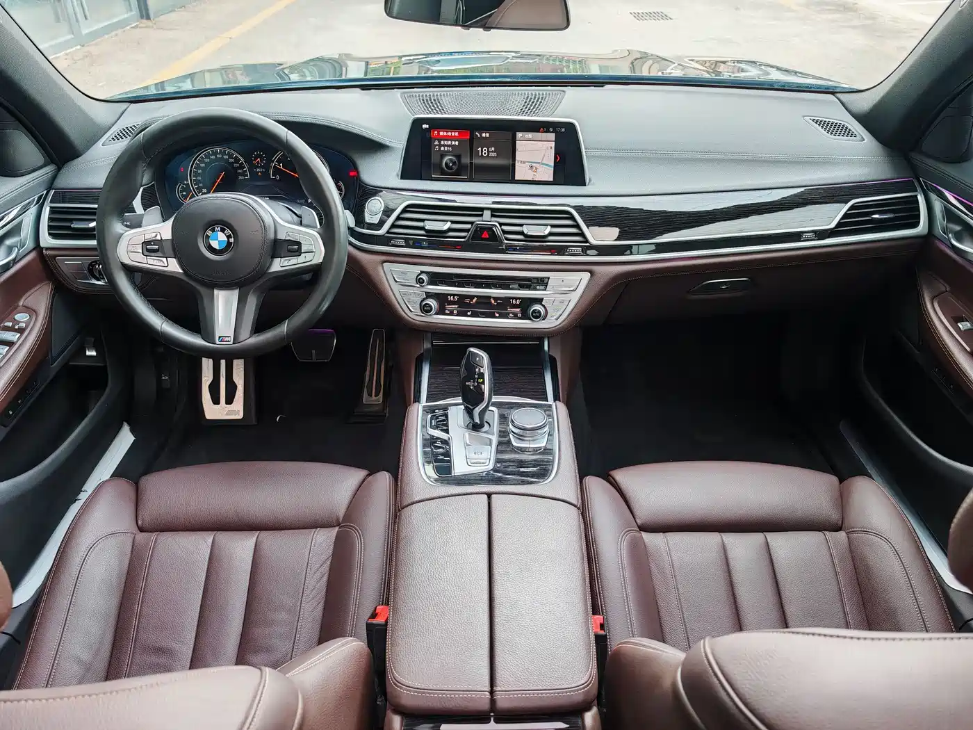 BMW 7 Series 2018 730Li Leading Type M Sport Package фото 20
