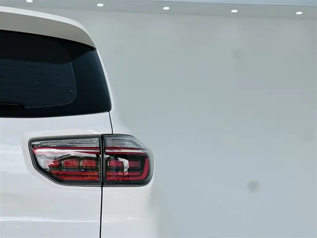 Kia Sportage 2019 2.0L Automatic Smart Luxury Edition фото 23