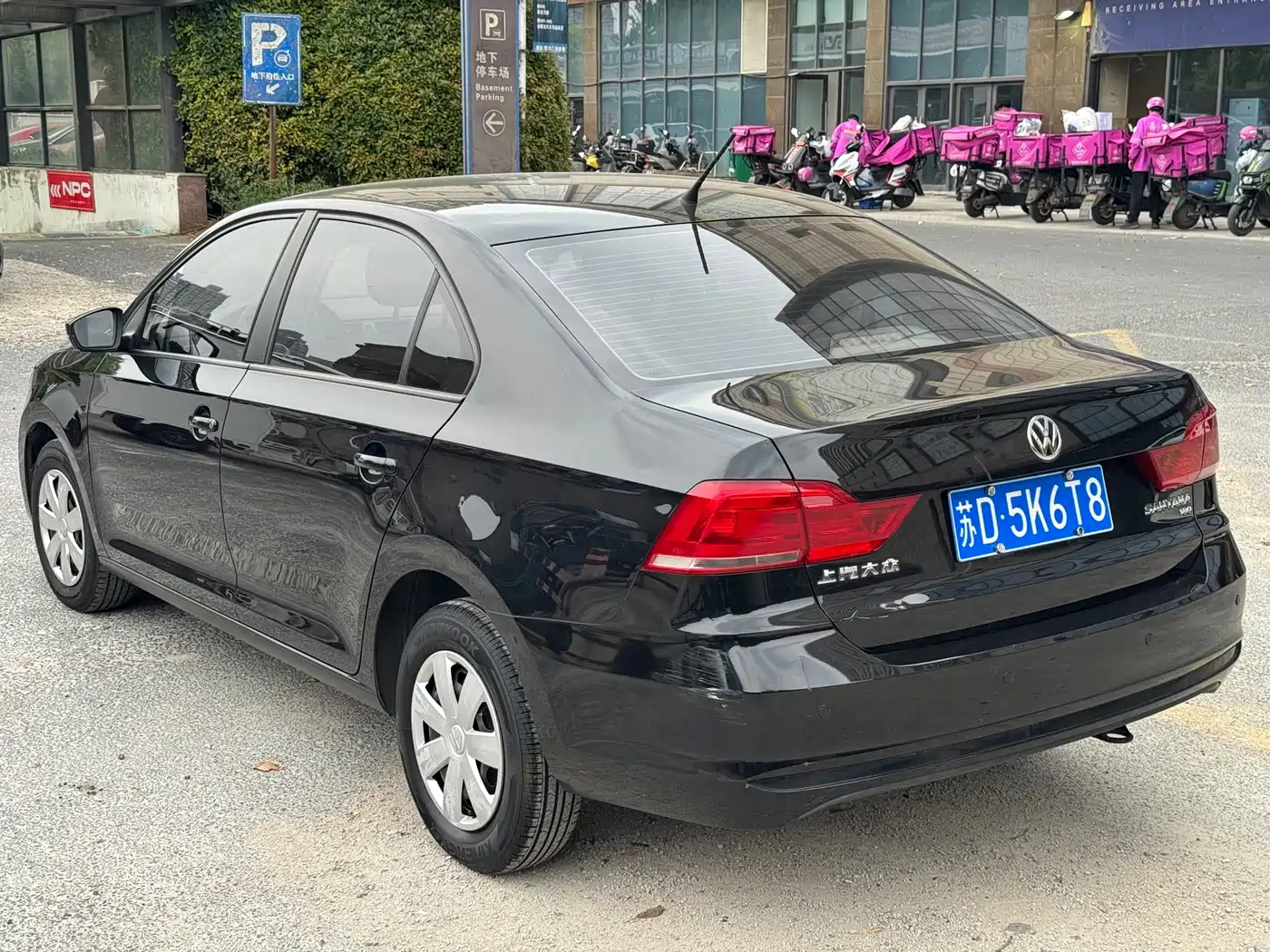 Volkswagen Santana 2016 1.6L Automatic Trend Edition фото 4