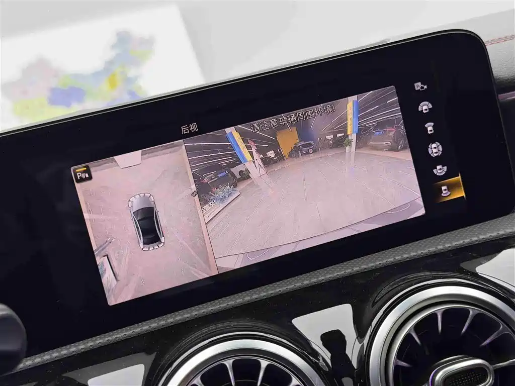 Mercedes-Benz A-Class AMG 2020 AMG A 35 L 4MATIC фото 16
