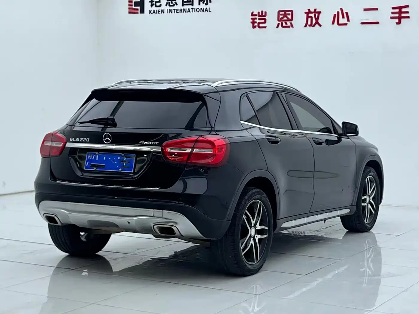 Mercedes-Benz GLA 2016 GLA 220 4MATIC Fashion фото 13