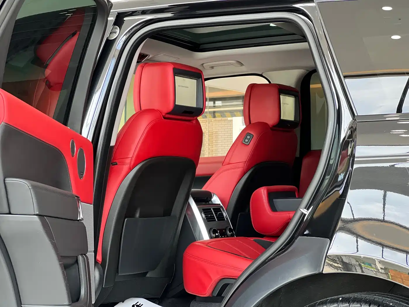 Land Rover Range Rover Sport 2020 3.0 L6 HSE DYNAMIC фото 10