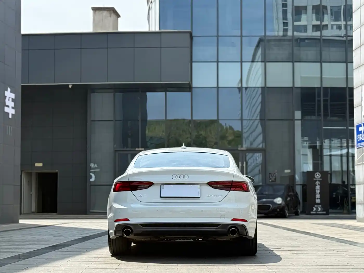 Audi A5 (Import) 2017 Sportback 40 TFSI Fashion фото 8