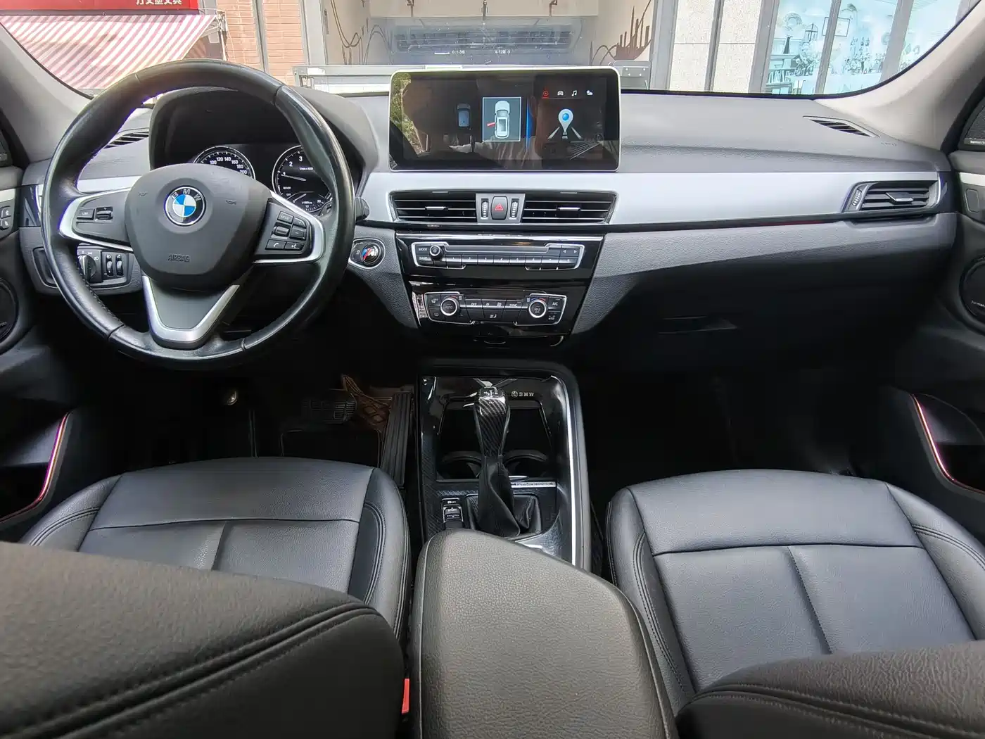 BMW X1 2018 sDrive18Li Fashion Model фото 9