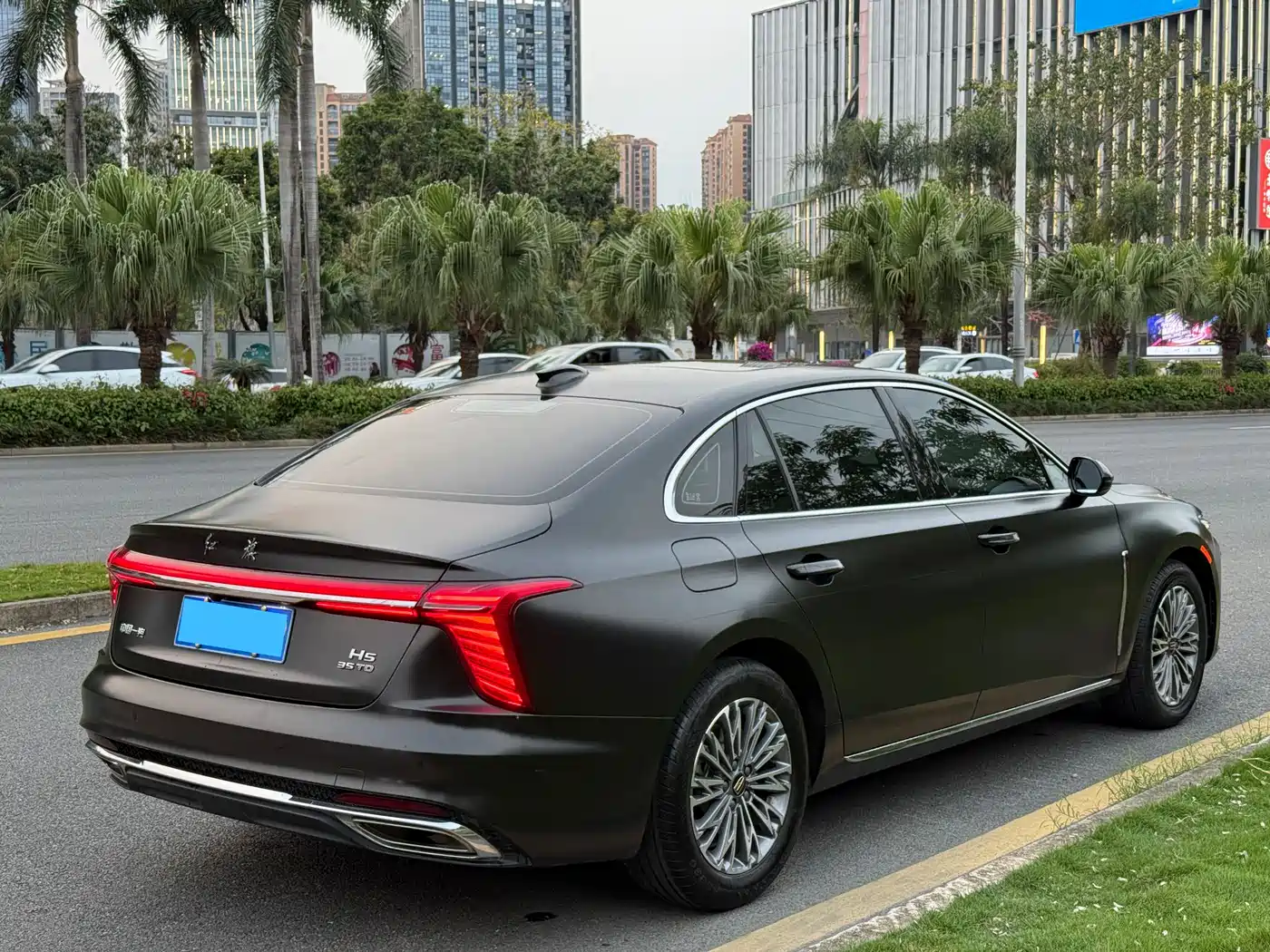 Hongqi HONGQI H5