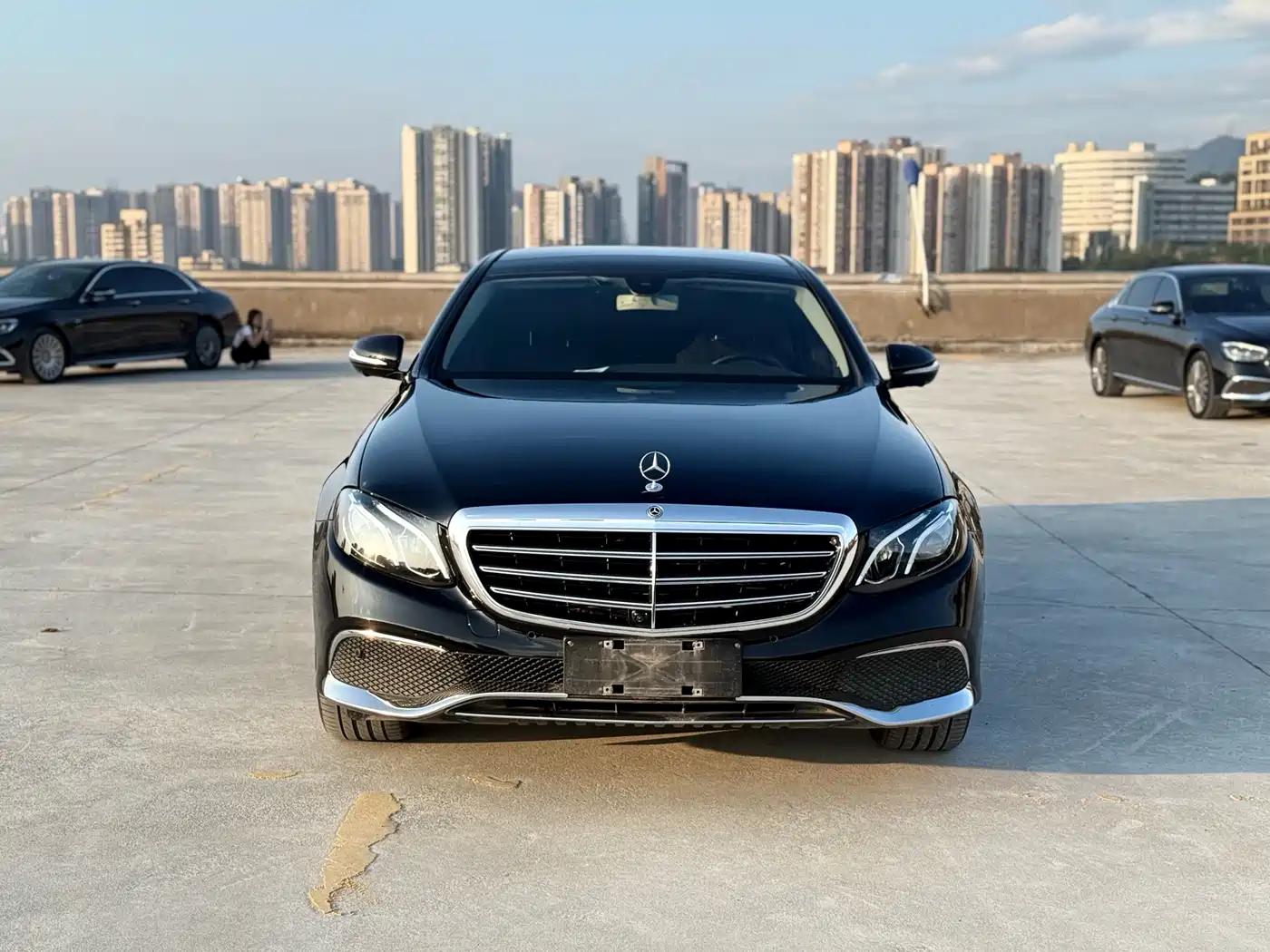 Mercedes-Benz E-Class 2020 E 300 L Fashion фото 2