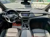 Photo 5 - Cadillac XT5