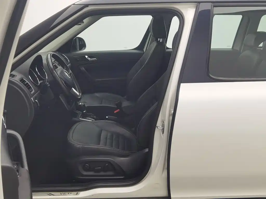 Škoda Yeti 2018 2017 TSI300 DSG Premium Edition