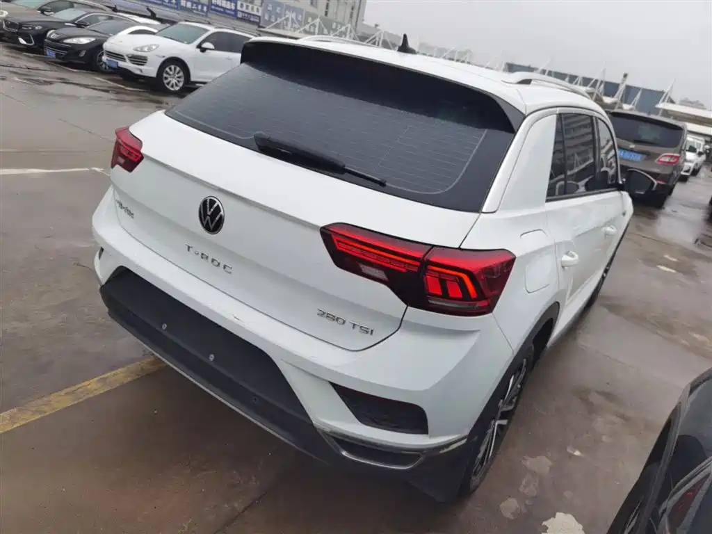 Volkswagen T-ROC 2022 280TSI DSG 2WD Elite PLUS фото 7