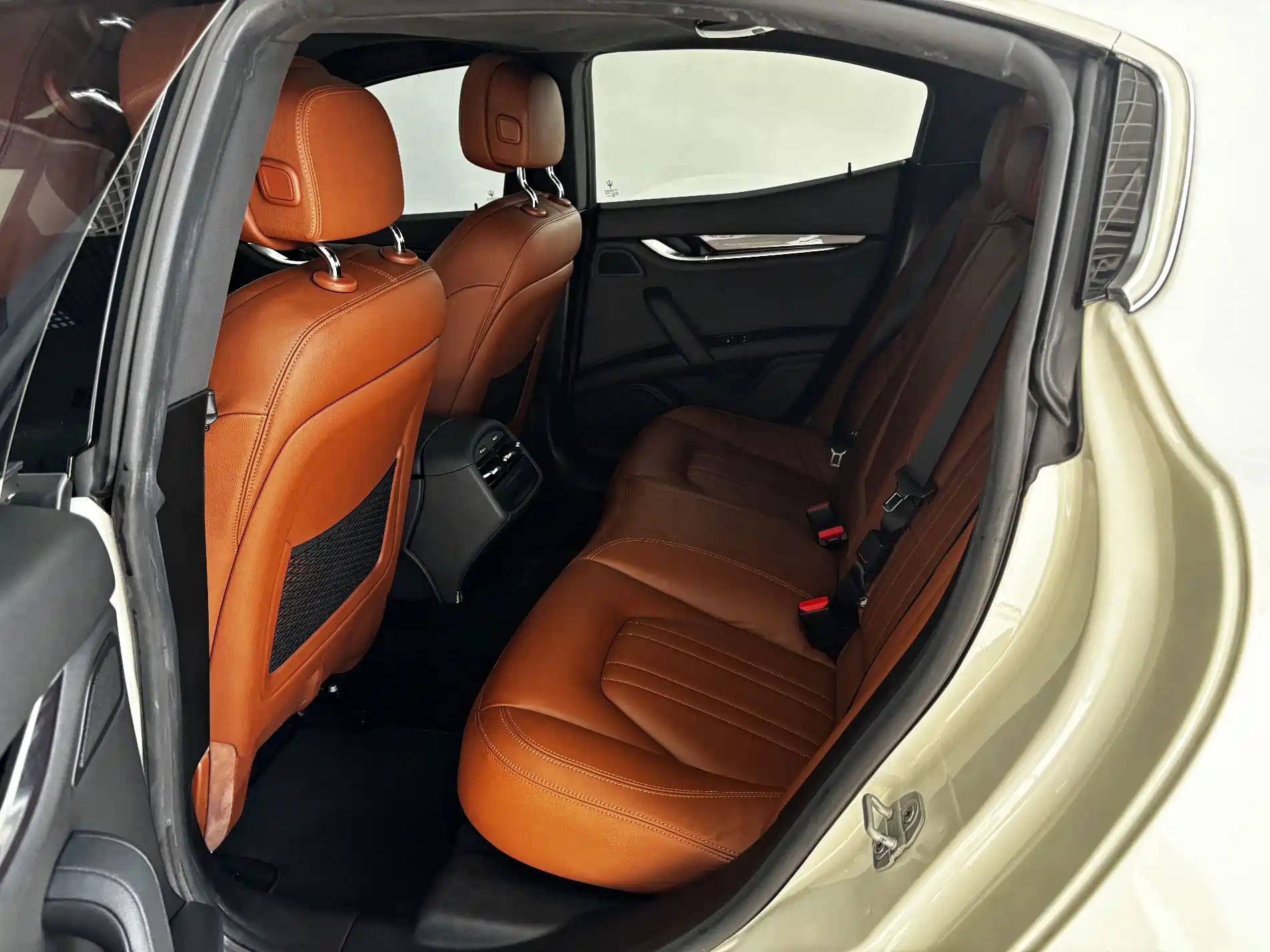 صورة 22 - Maserati Ghibli