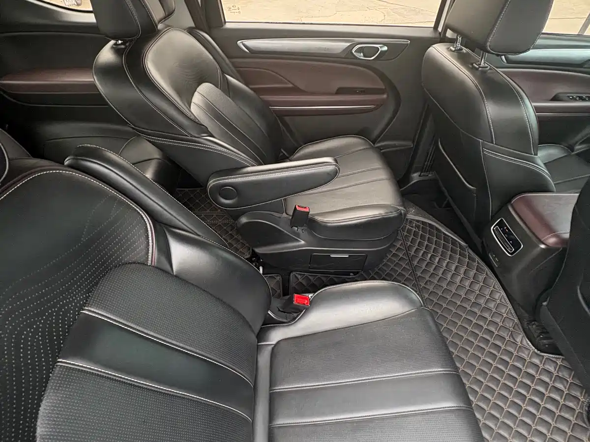 GAC TRUMPCHI TRUMPCHI M6