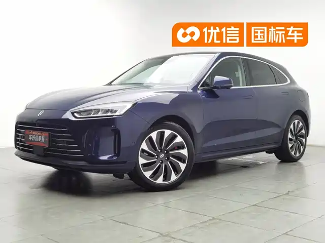 AITO Wenjie AITO M5 2022 Extended Range AWD Ultimate Edition — фото 1
