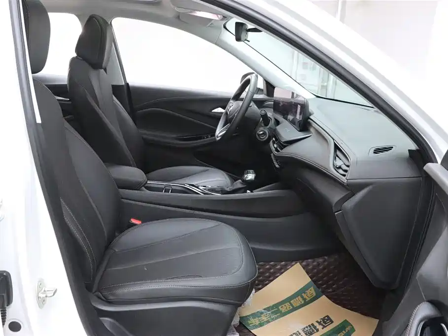 Buick Verano 2023 Pro Joy Edition фото 18