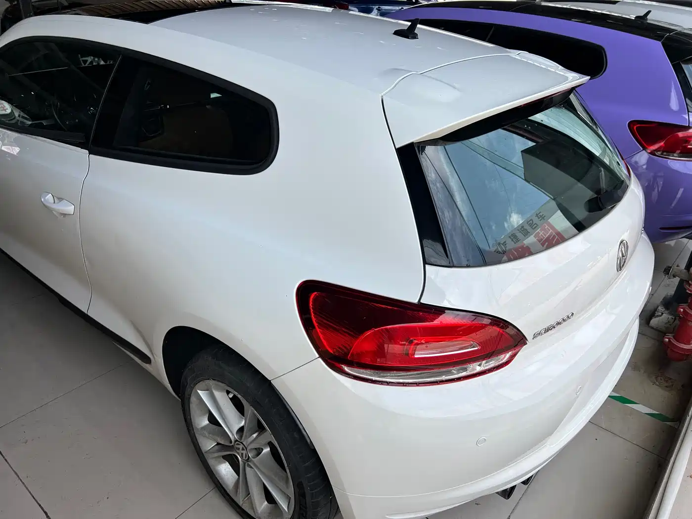 Volkswagen Scirocco 2011 2.0TSI Luxury фото 5