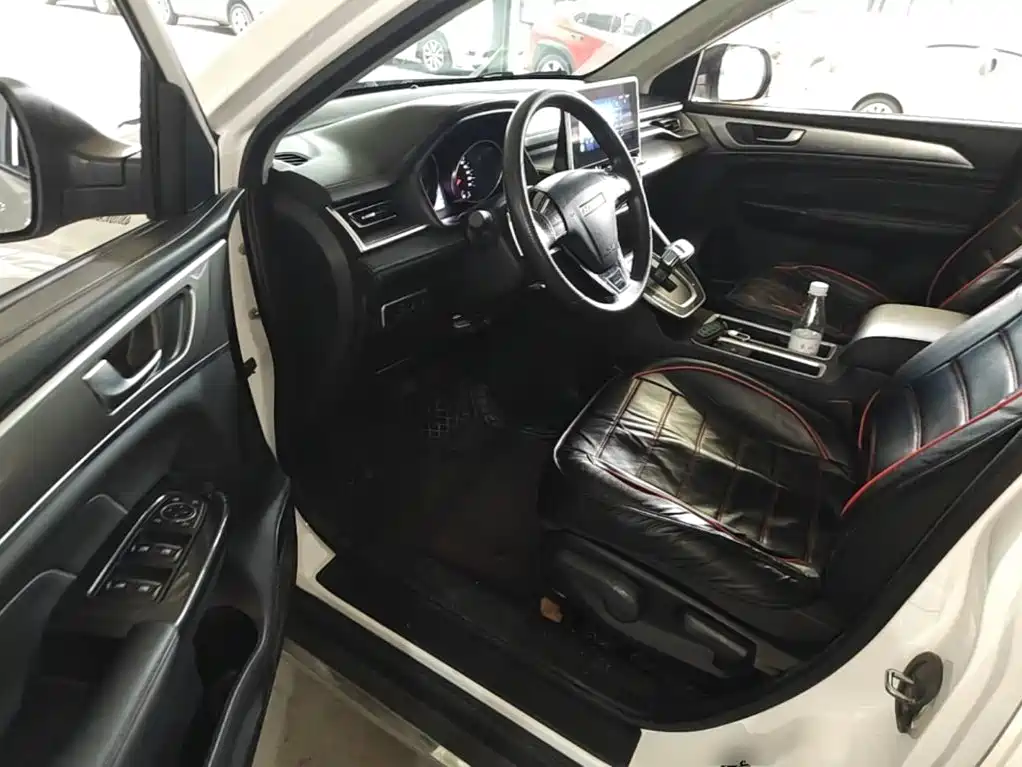 Haval M6 2023 2021 PLUS 1.5T DCT Elite Smart Connect