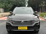 Фото 2 - Volkswagen Touareg