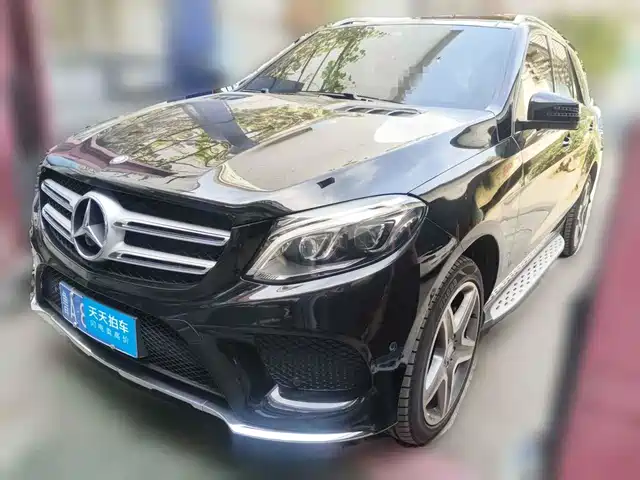 Mercedes-Benz GLE 2016 GLE 400 4MATIC — фото 1