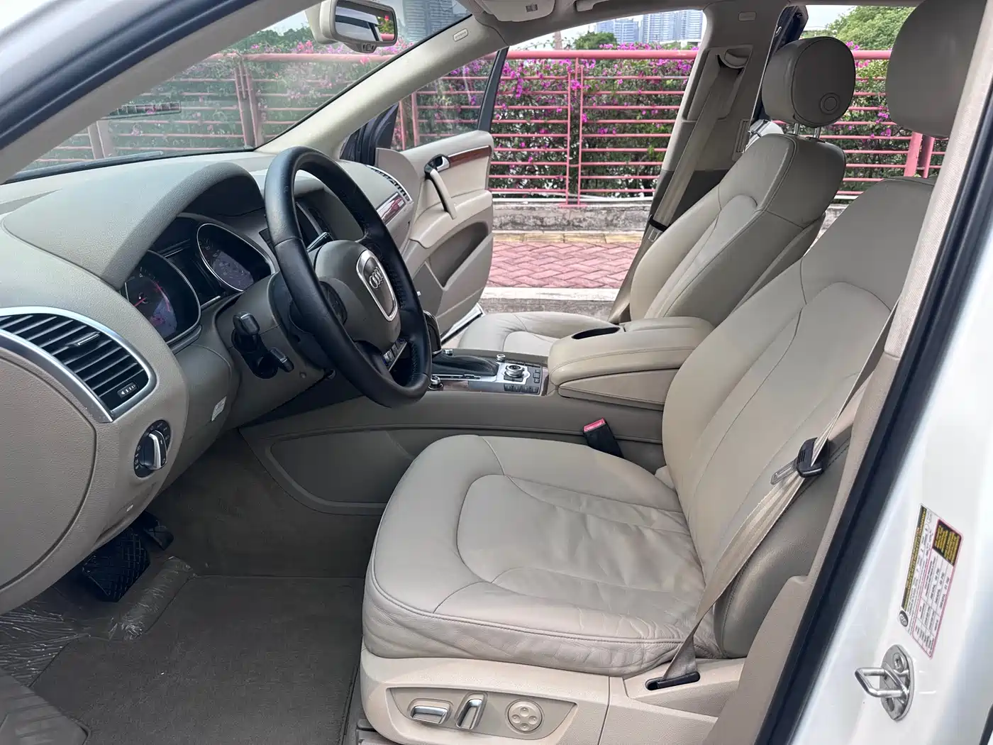Audi Q7 2012 3.0 TDI Leading Edition фото 13