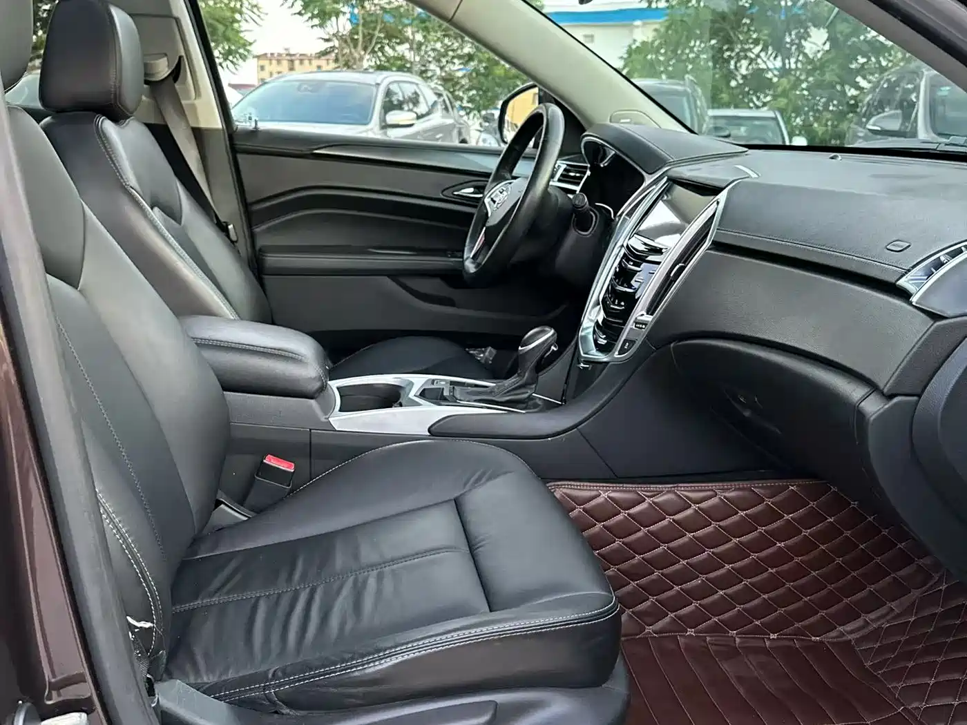 Cadillac SRX 2014 3.0L Comfort Model фото 8