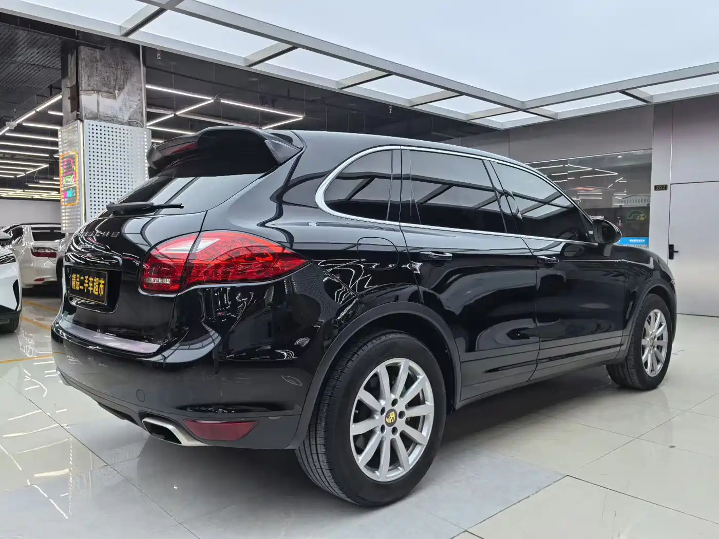 Фото 3 - Porsche Cayenne
