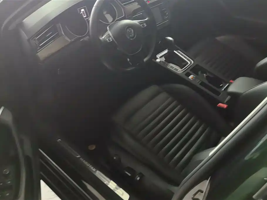 Volkswagen Magotan 2018 330TSI DSG Leading фото 9