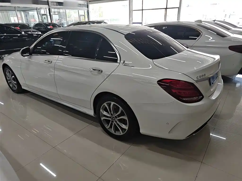 Mercedes-Benz C-Class 2018 C 180 L Fashion Sport Edition фото 8