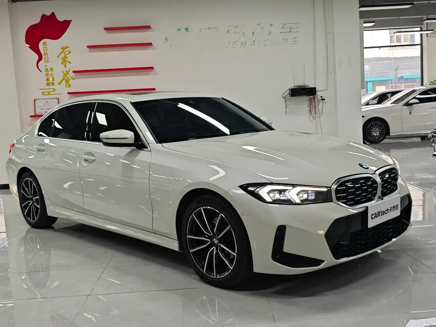 BMW 3 Series 2024 325Li M Sport Package фото 6