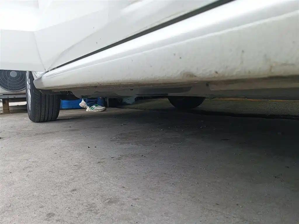 Volkswagen Polo 2018 1.5L Auto Safe Drive фото 18