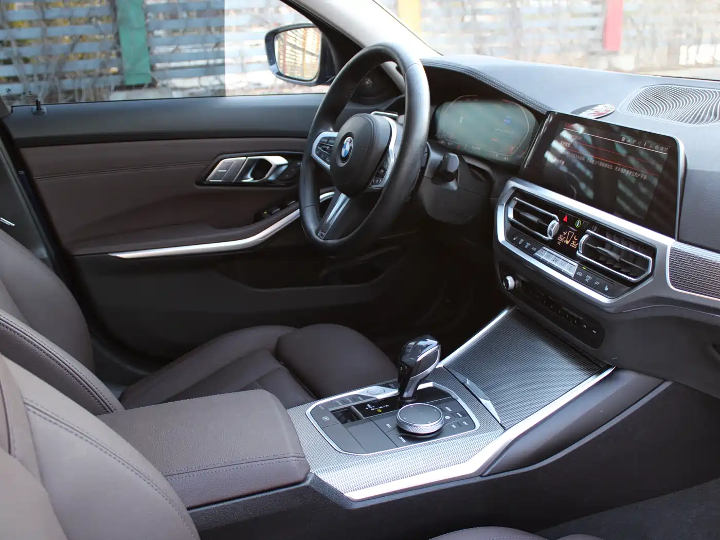 BMW 3 Series 2020 Facelift 325Li M Sport Night Edition фото 16