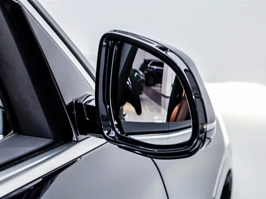 BMW X7 2023 xDrive40i Exclusive Luxury Package фото 26