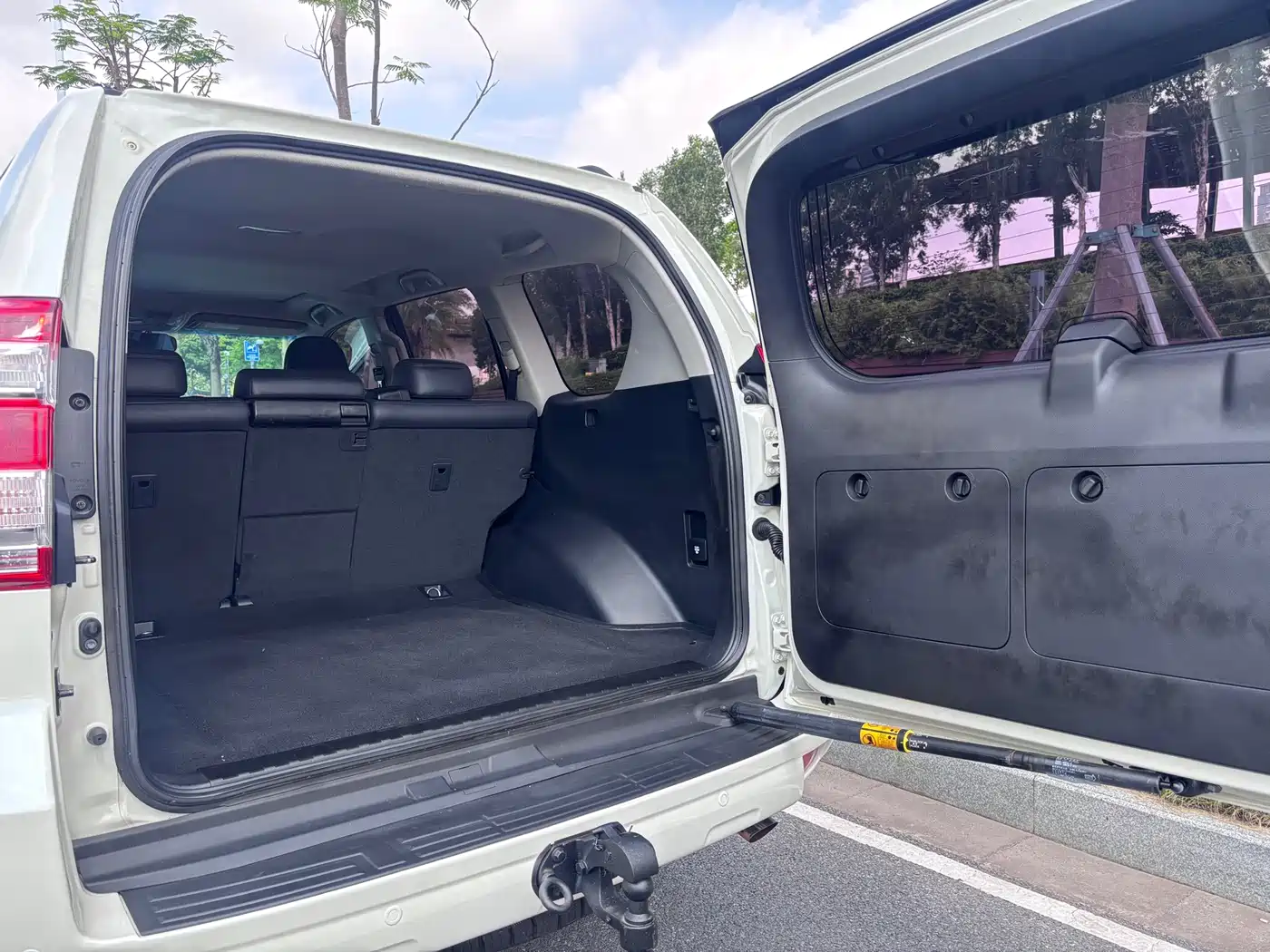 Toyota Prado 2016 2.7L Auto Standard Edition фото 6