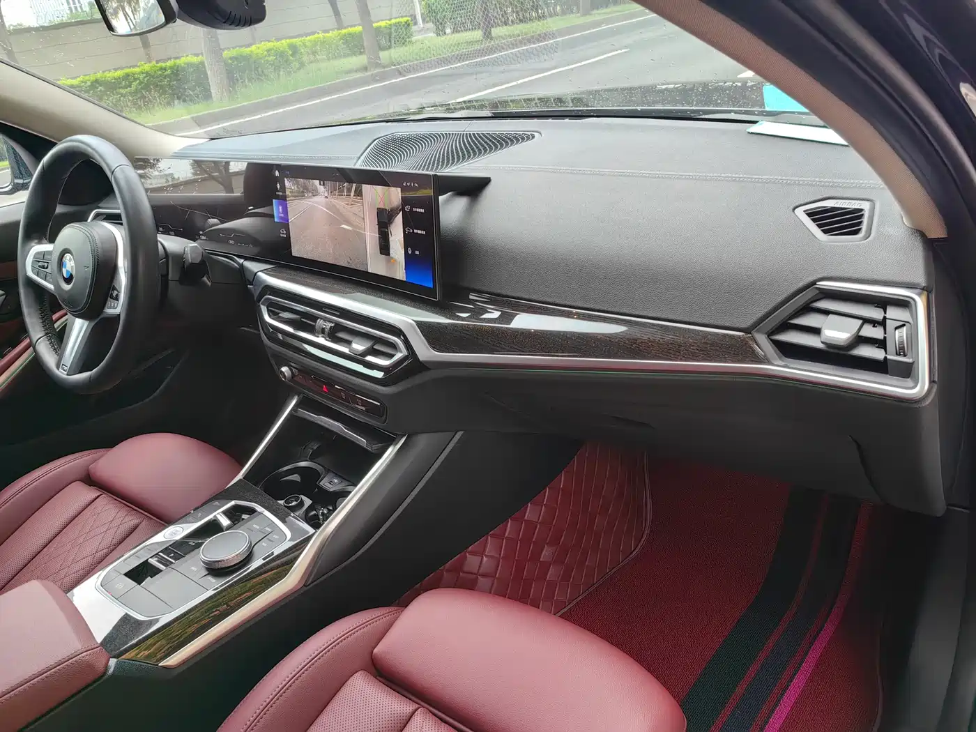 BMW 3 Series 2023 325Li M Sport Package фото 16