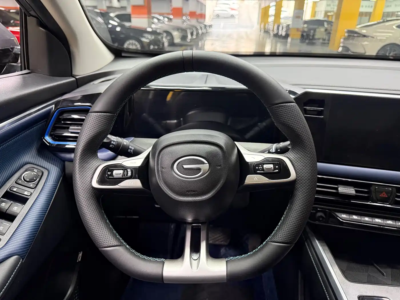 GAC Trumpchi Trumpchi GS3 2023 Shadow Speed 270T Power Enjoyment Edition фото 14