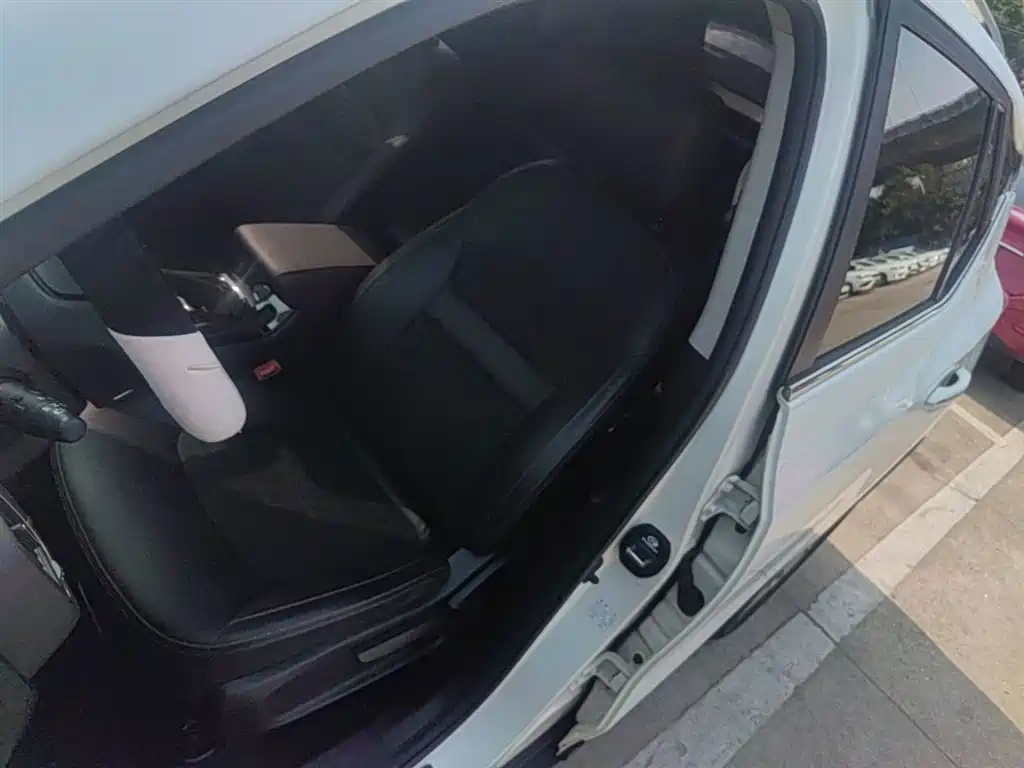GAC Trumpchi Trumpchi GS3 2017 200T Automatic Elite фото 11