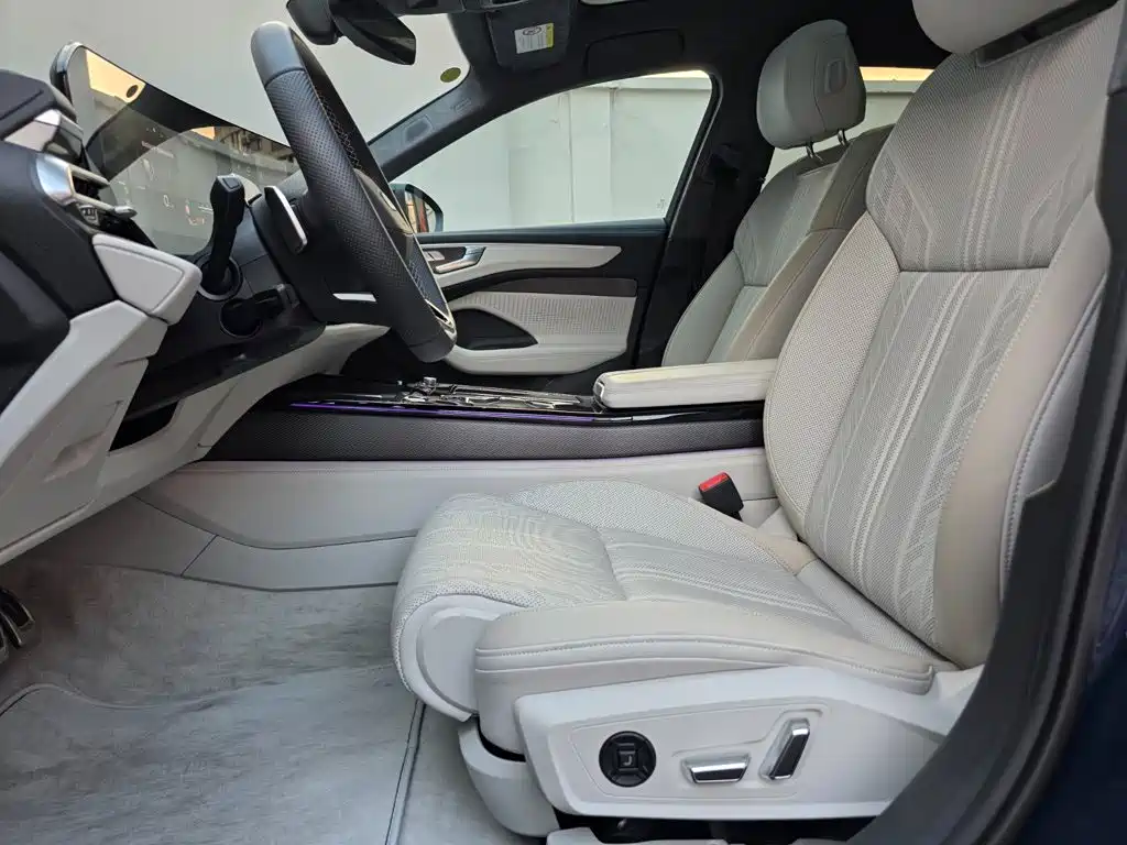 Audi A6L 2026 2026 Model 2.0T High Power Sport Edition
