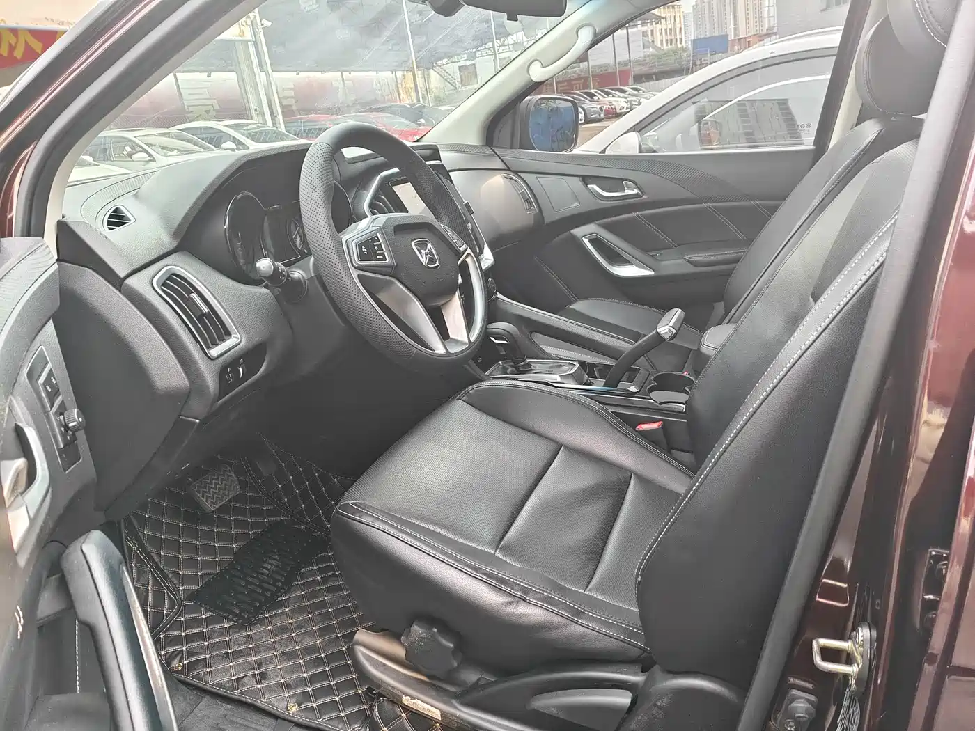 Jiangling Yusheng S350 2016 2016 2.0T Automatic 2WD Gasoline Luxury 5-seater