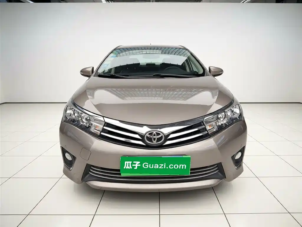 Toyota Corolla 2014 1.6L CVT GL-i фото 24