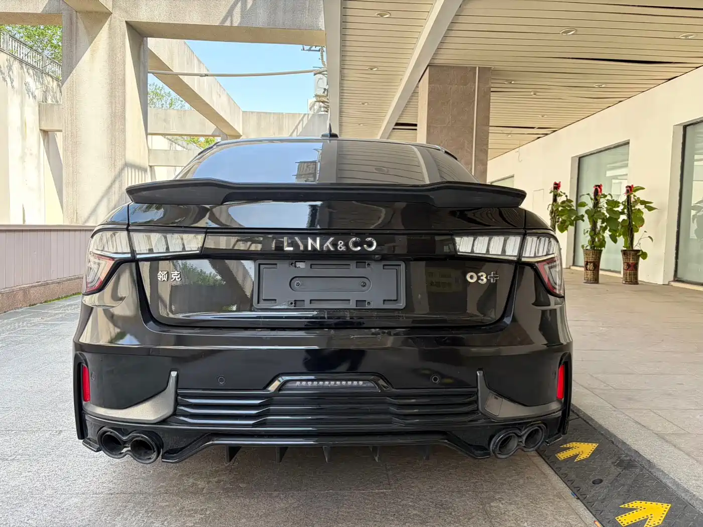Lynk & Co 03 2021 03+ 2.0TD Auto Hunter Wind Edition фото 13